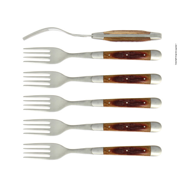 Forks in barrel oak - Art of the table